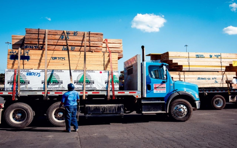 Trucks & Delivery